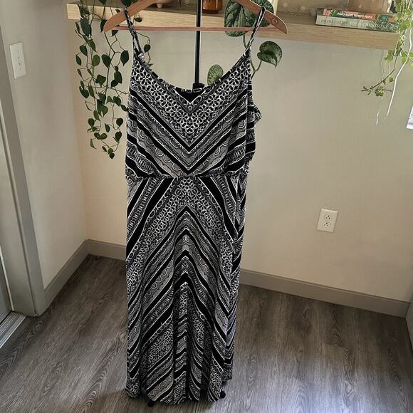 Cache Dresses & Skirts - Cache Black White Tribal Print Maxi Dress L Vintage Boho Spaghetti Strap